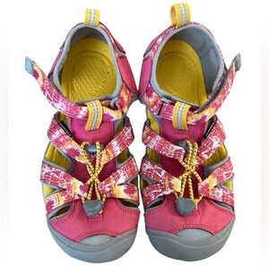 Keen Seacamp II CNX Closed Toe Sandal - Size 3